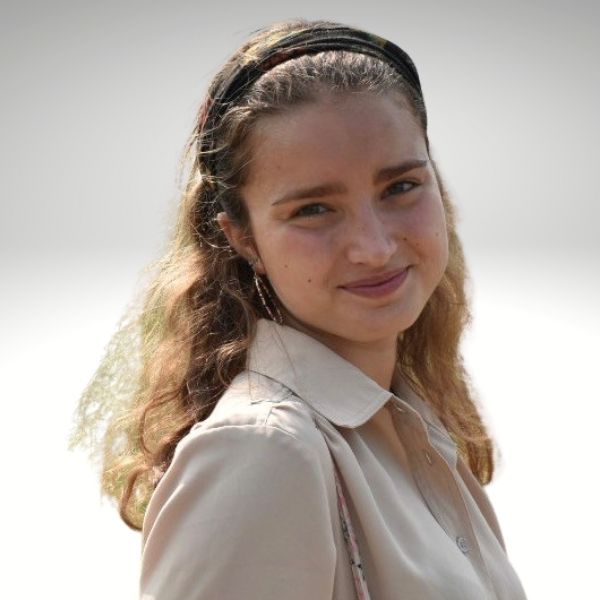 Caroline Morehouse 600px (1)